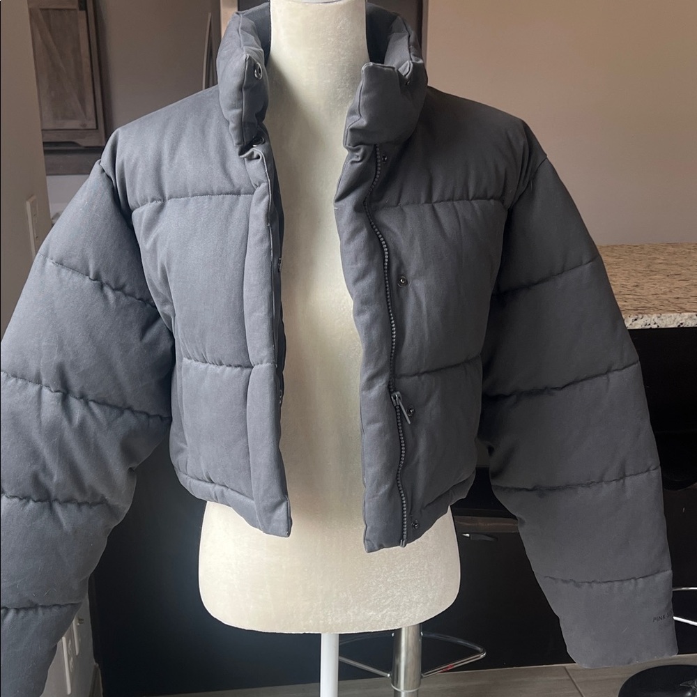 Gray Cropped Puffer Jacket